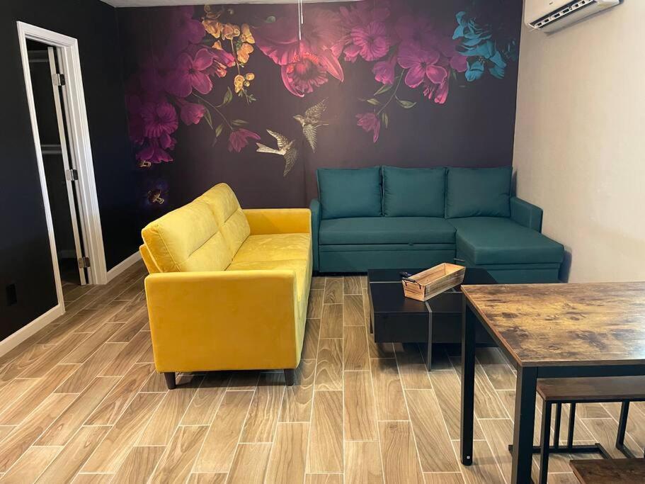 New Stylish Midtown With One Bedroom Phoenix Esterno foto